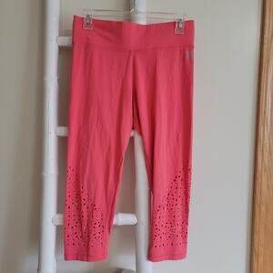 Victoria's Secret Sport Cotton Blend Capri Cutout Leggings Sz M